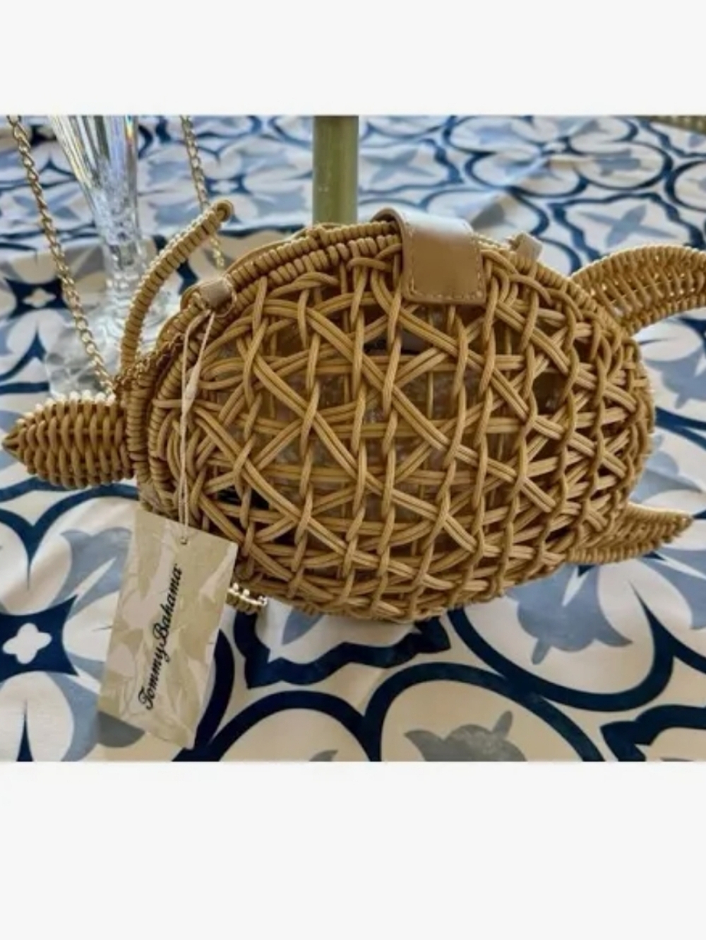 Tommy Bahama Rattan Turtle Crossbody Bag - Natural Ea M